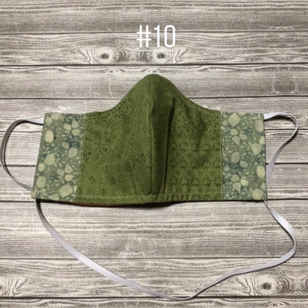 Green face mask new